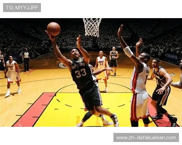 赫内斯的传控结合反击 斯图加特进攻套路多样性解析 赫内斯的传控结合反击 斯图加特进攻套路多样性解析